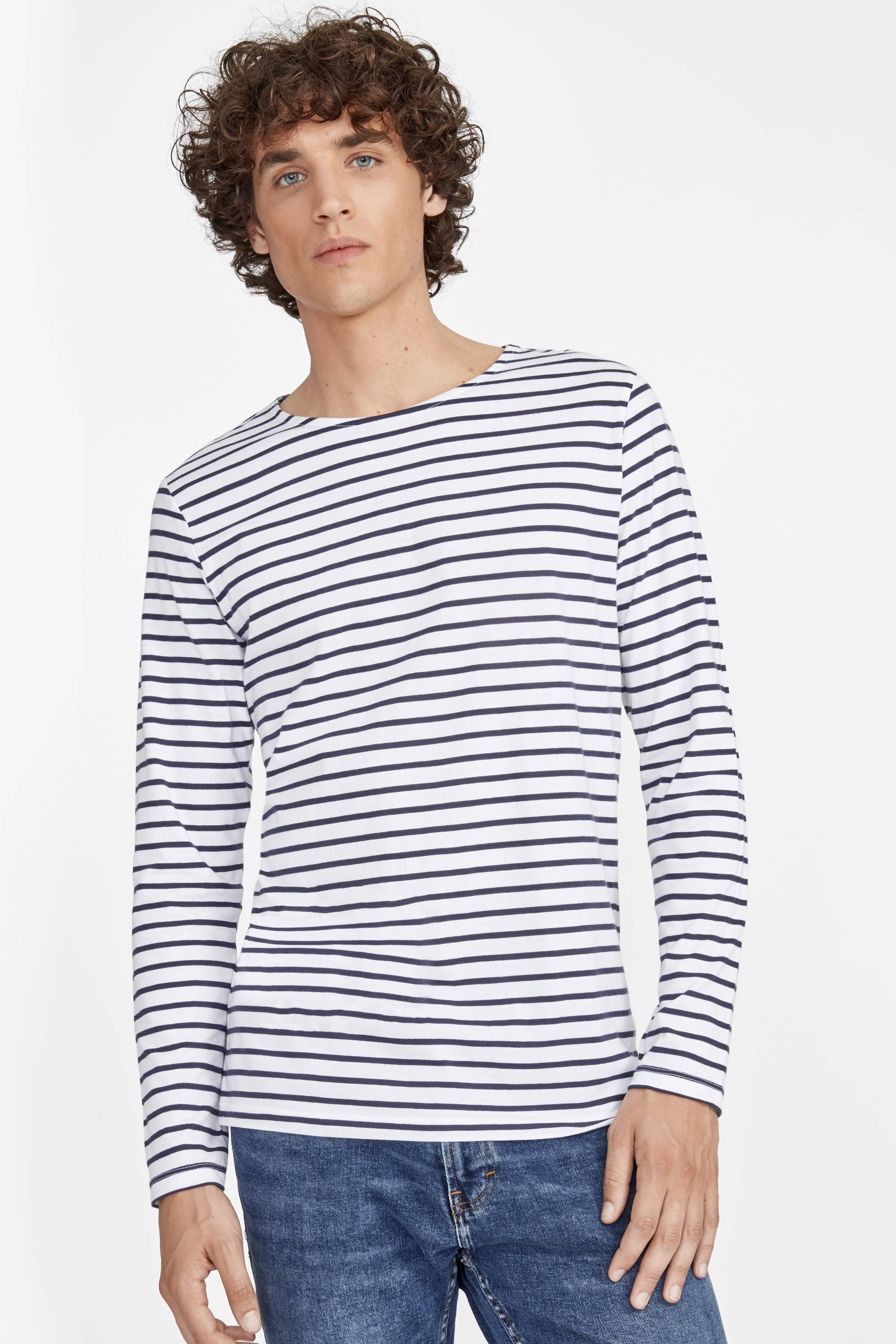 MARINE MEN - en